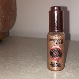SMASHBOX LIQUID HIGHLIGHTER